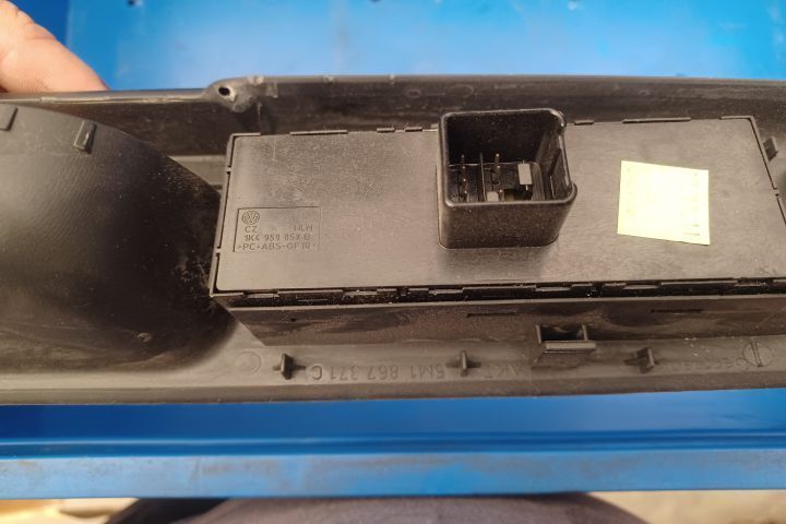 Butoane geam sofer 5M1867371C 1K4959857B Volkswagen VW Golf 6 [2008 -