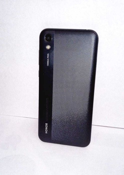 Срочно продам Honor 8s.
