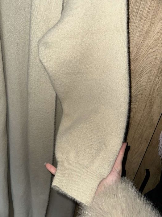 Дълга дебела жилетка