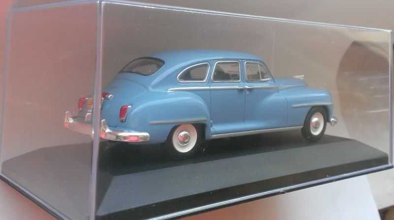 Macheta DeSoto 4-Door Sedan 1946 - Whitebox 1/43