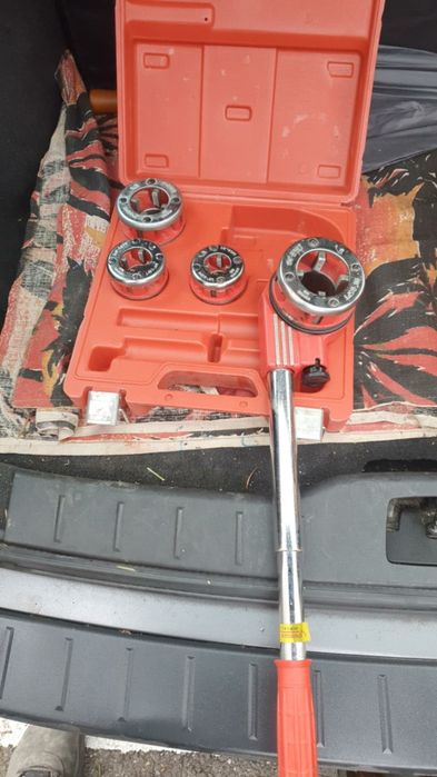 Vand Clupa clichet de filetat tevi manuala ro Rothenberger