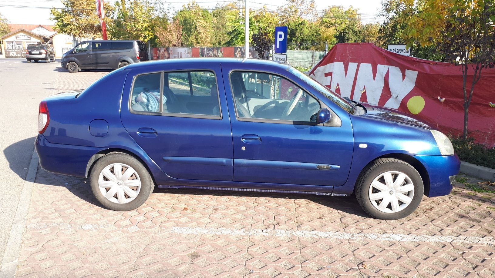Renault symbol 2006