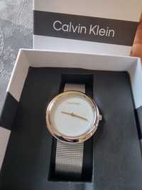 Оригинален нов дамски часовник Calvin Klein с кутия