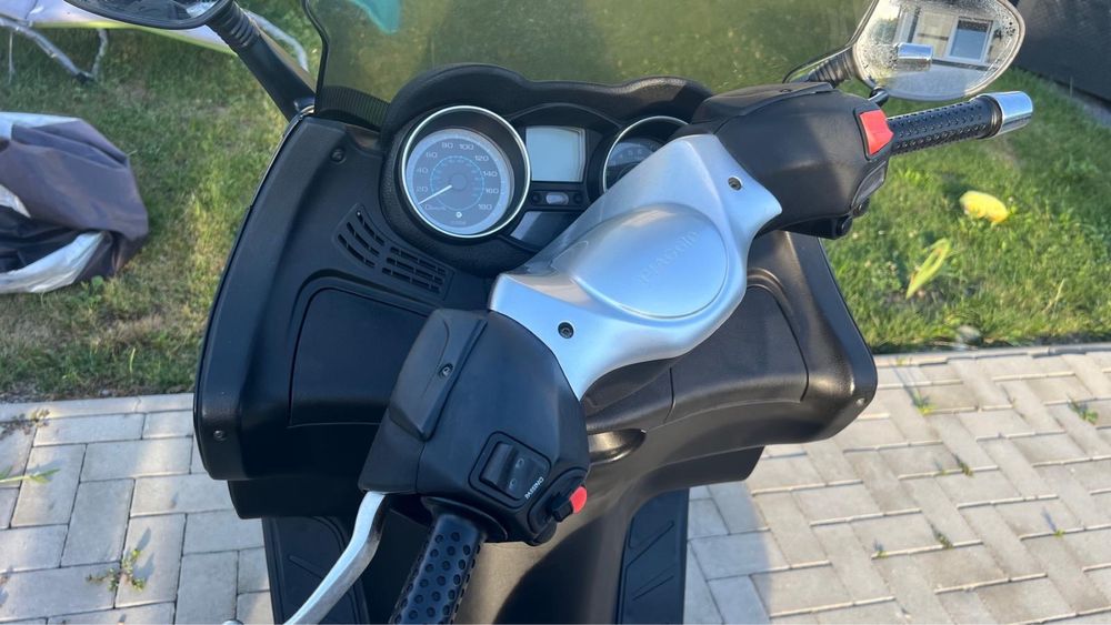 Piaggio XEVO 400 cm,2010