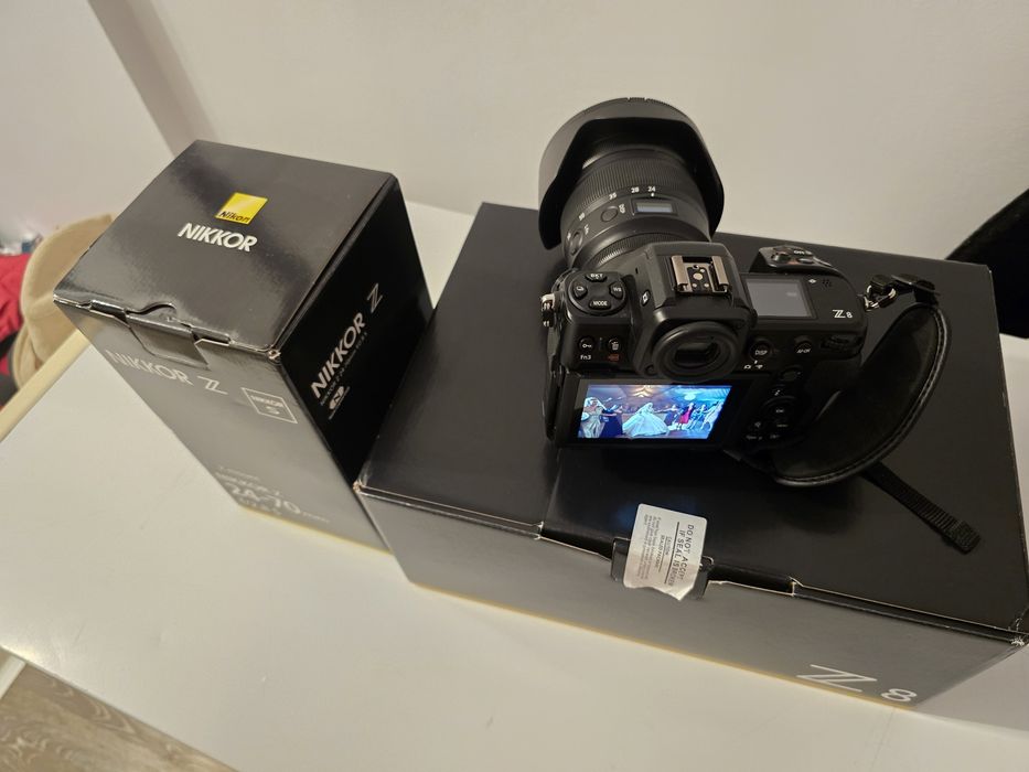 Nikon Z8 Nikon 24-70 F2.8 S