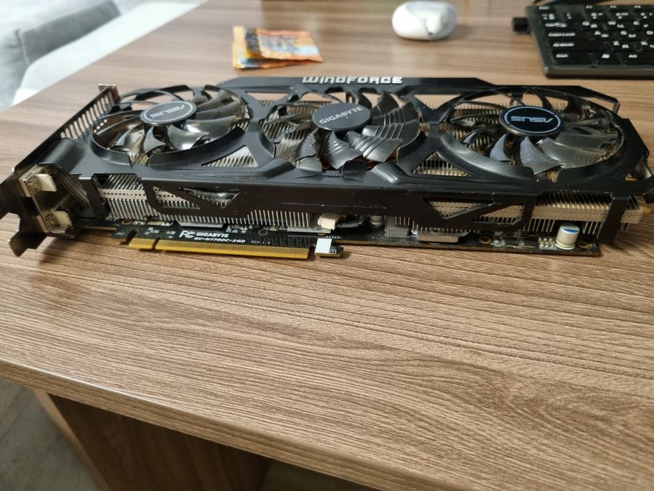 Видеокарта NVIDIA GTX 770