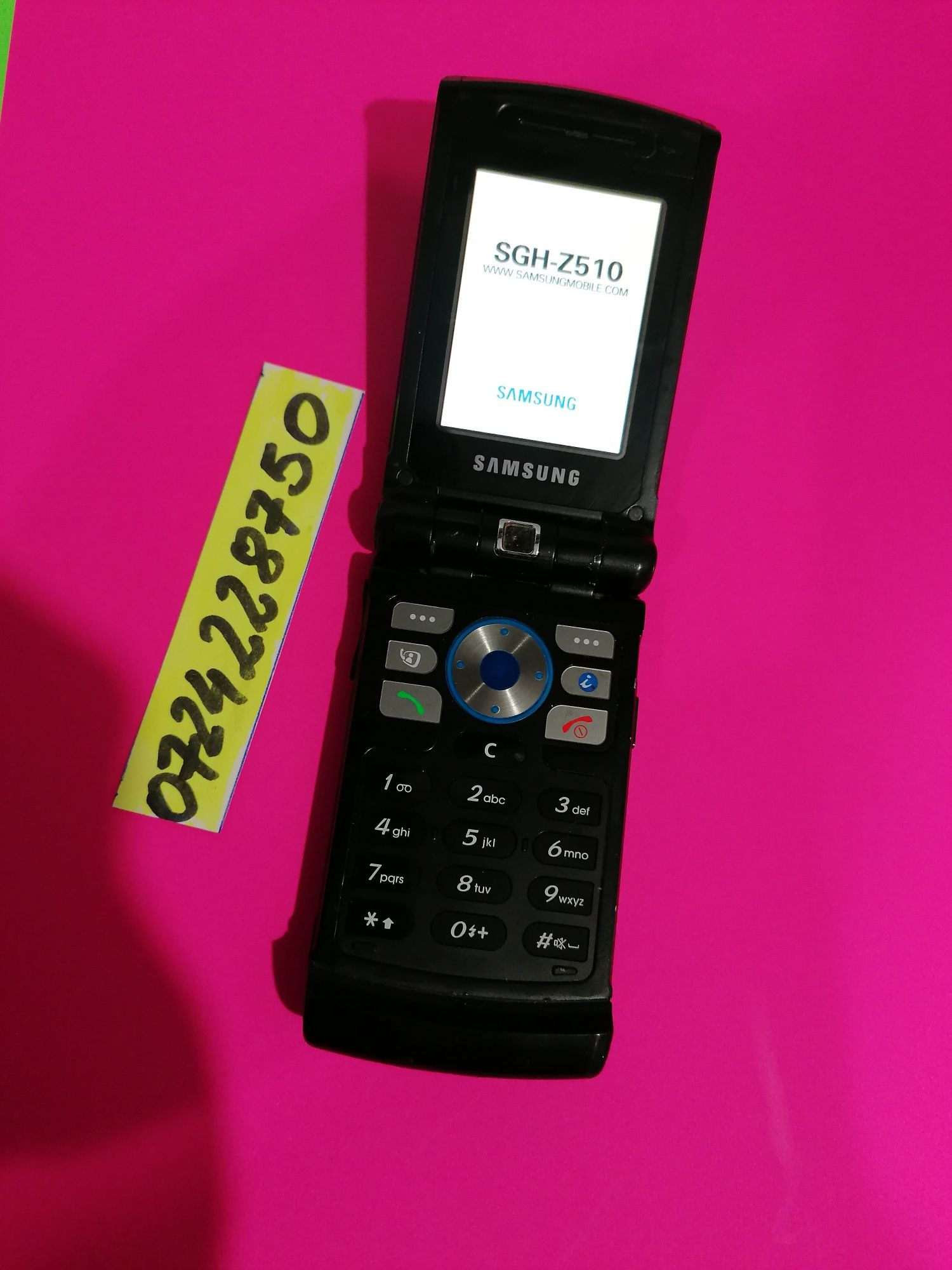 Telefon cu clapeta cu incarcator SGH-Z510
