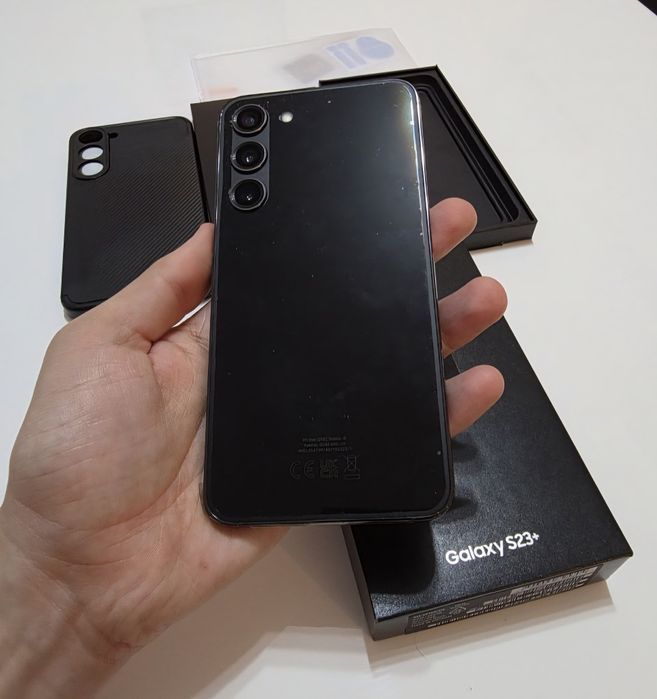 Samsung Galaxy S23+ Plus 5G SM-S916B/DS Phantom Black 256 GB neverlock