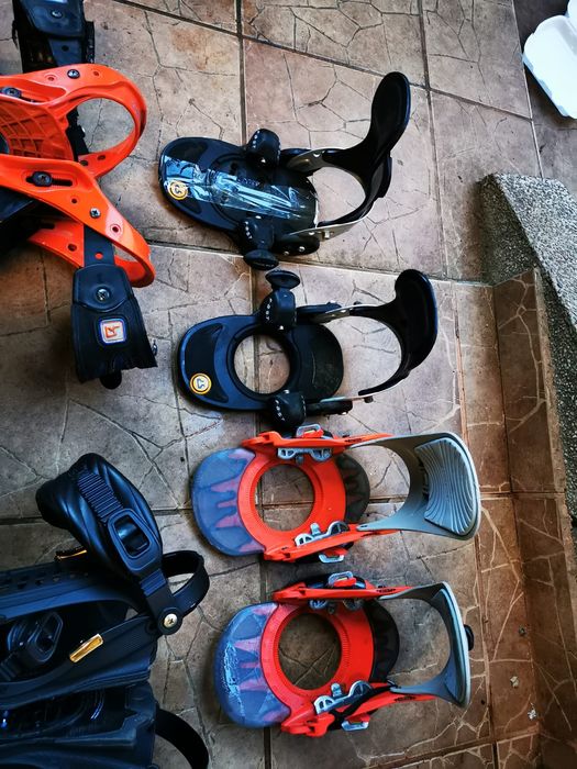 Vand placa placi snowboard in stare buna