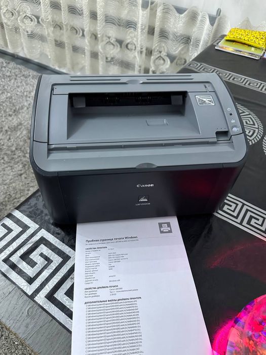 Canon lbp2900b oq-qora lazerniy holati ideal kam ishlatilgan