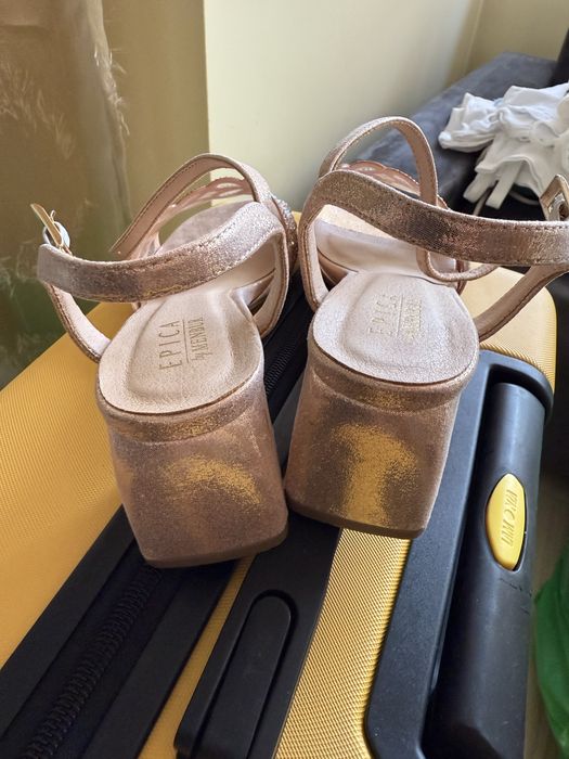 sandale cu toc femei/ fete