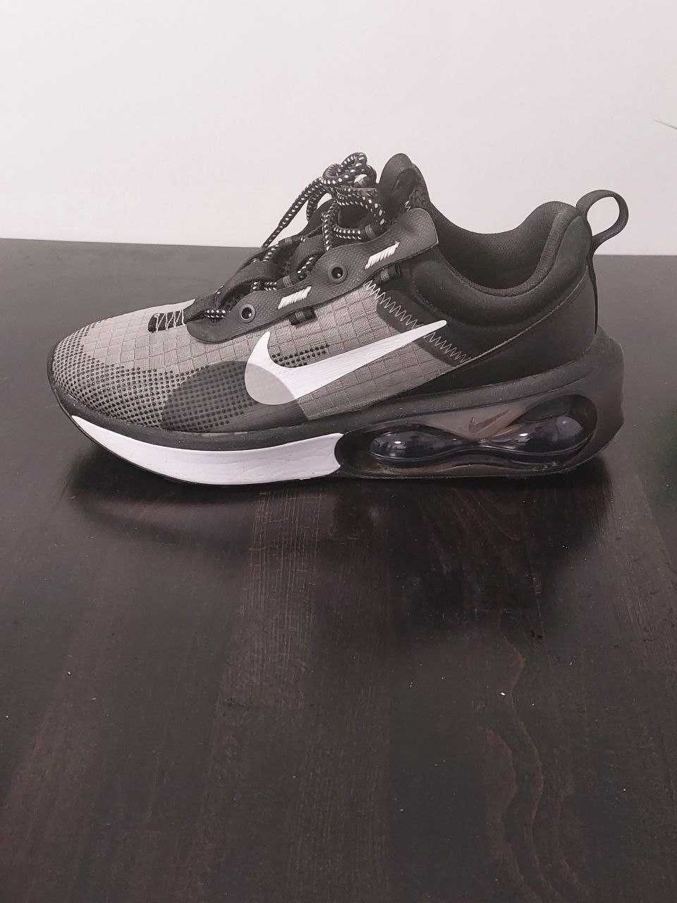 Кроссовки Nike Air Max, 44 размер