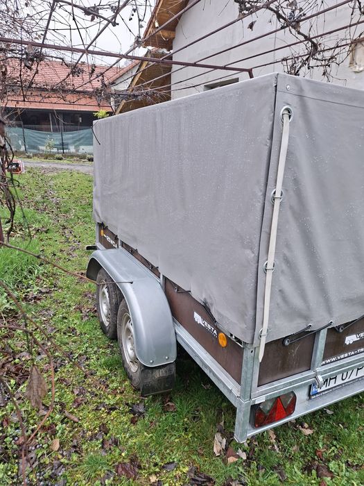 Vând remorcă Vesta 260x135 cm/ cu prelată  750kg