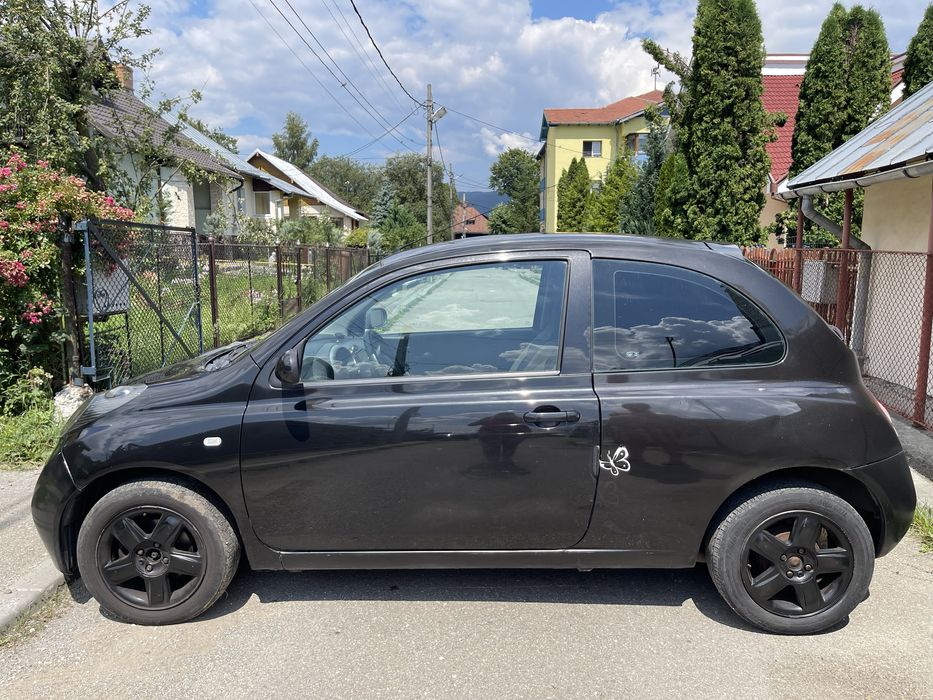 Vând Nissan Micra 2004 - motor 1.2 16V, 48 kW / 65 CP, benzină