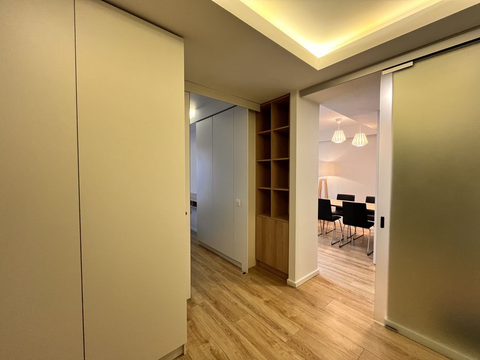 Fsega/Iulius- Apt 2 camere, plus birou, parcare subterana inlcusa