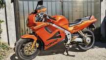 Honda VFR 750F RC36/2