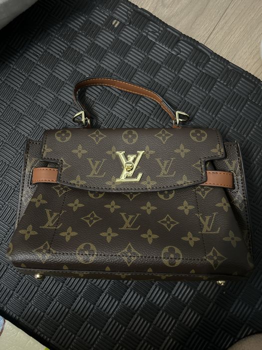 Сумка Louis Vuitton LUX