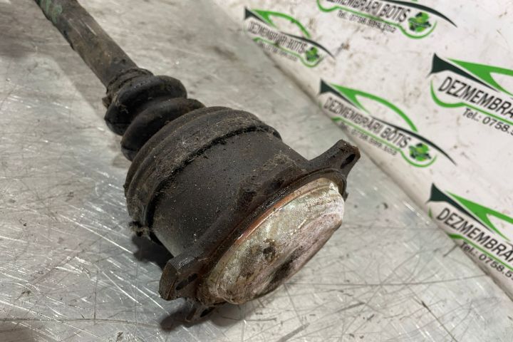 Planetara fata dreapta 8 DO 407 272 DF Volkswagen VW Passat B5.5 (fac