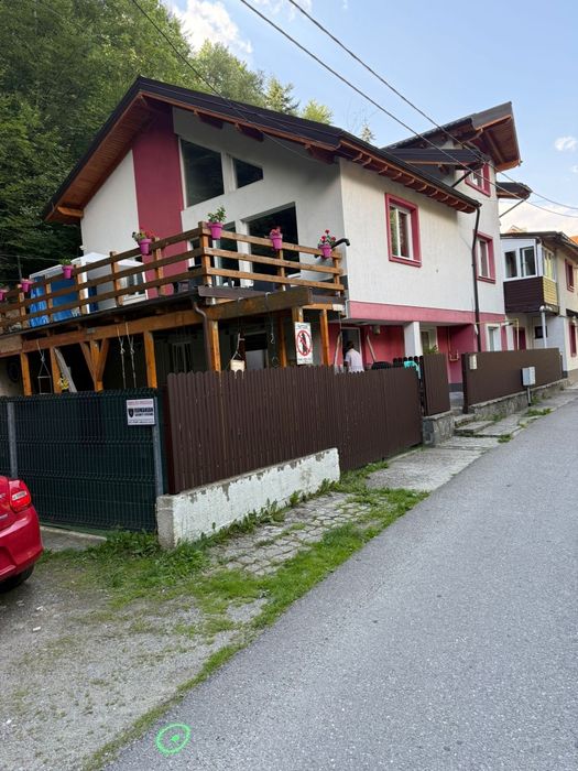 Vila Voyage busteni