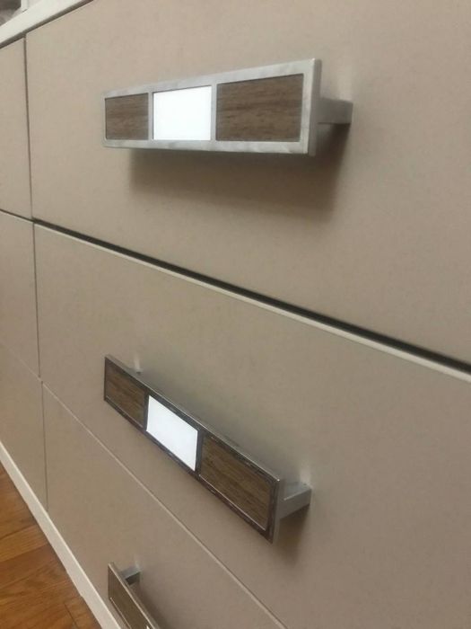 Трюмо с зеркалом! Фабричный