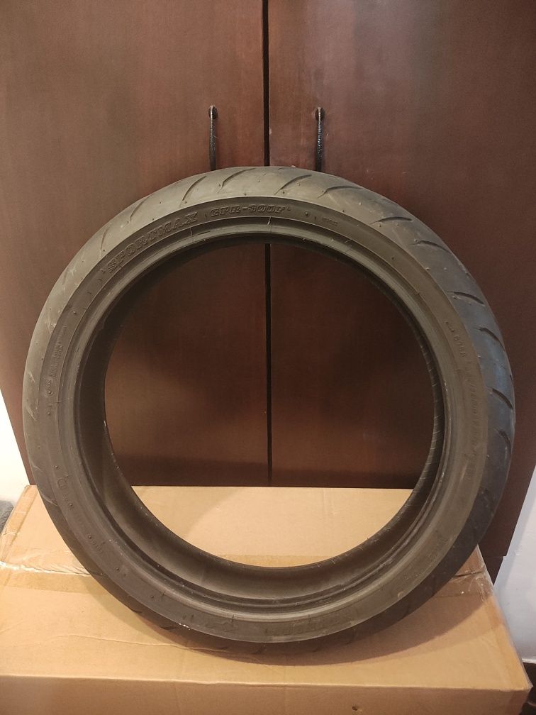 Гуми за мотор dunlop 17 GPR-300
