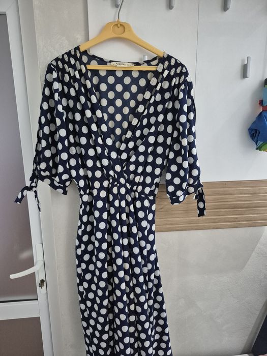 Rochie cu buline