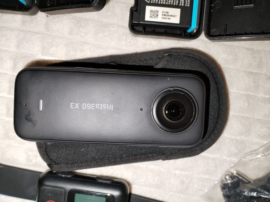 insta 360 x3 екшън камера