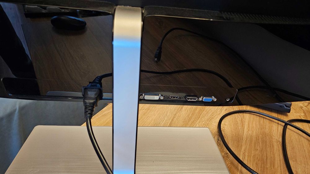 Monitor AOC 32' модел Q3279VWFD8