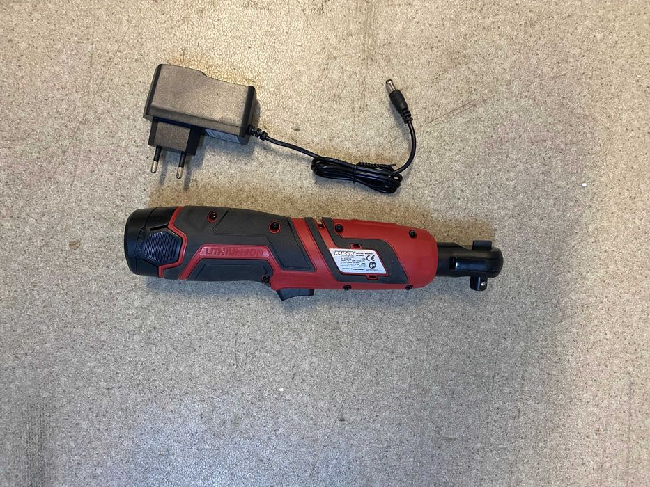 Тресчотка акум. Li-ion 12V 2Ah 1h 3/8" 40Nm /Бормашина акум. 12V 2-ск.