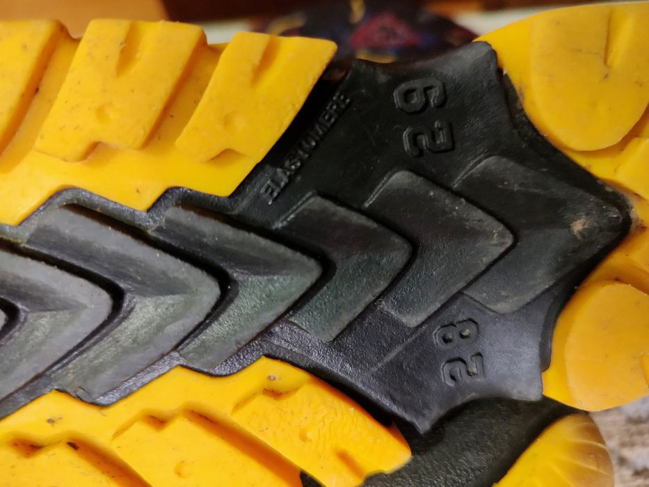 CIZME copii impermeabile,îmblănite interior,de la Snow Trek.Marime 28-