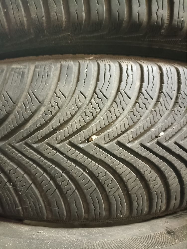 Michelin Alpin 5 зимни.   205/60/16