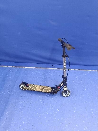 Trotinetă cu Suspensie şi - produs resigilat - (SecondHand) Decathlon
