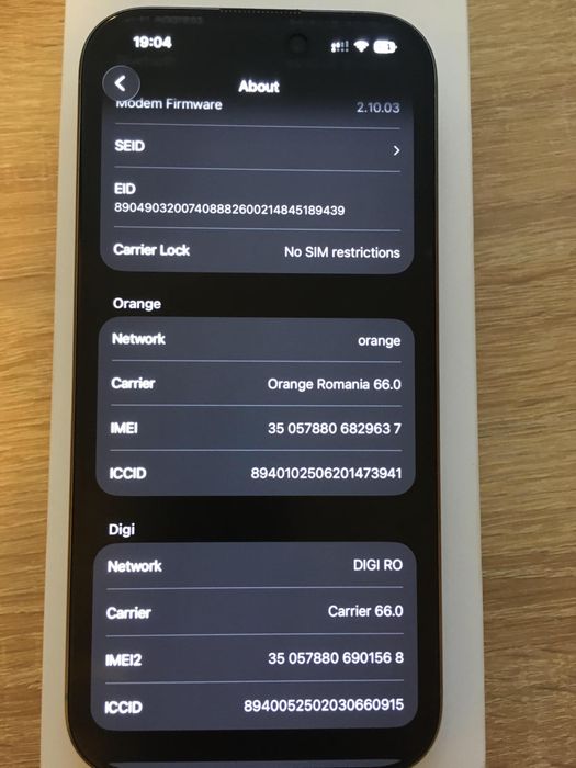 Vand iphone 16 pro 256 gb