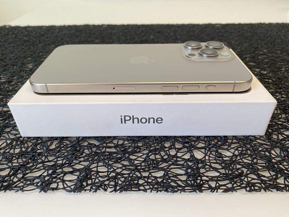 iPhone 15 Pro Max Natural Titanium, 256 Gb,impecabil, garantie 11.2025