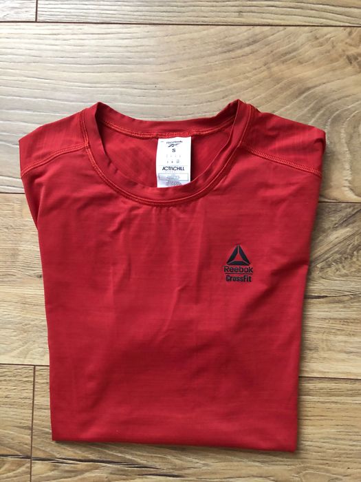 REEBOK-tricou in stare impecabila pentru barbati