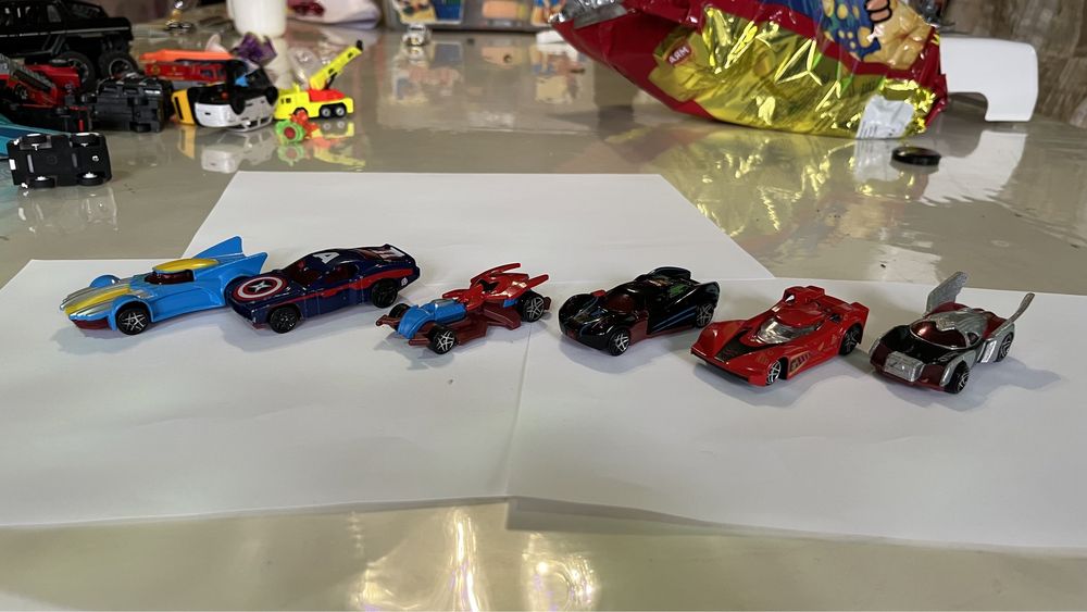 Железные машинки hot wheels