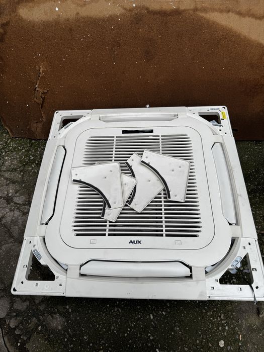 Aer conditionat Aux R32 24000 btu
