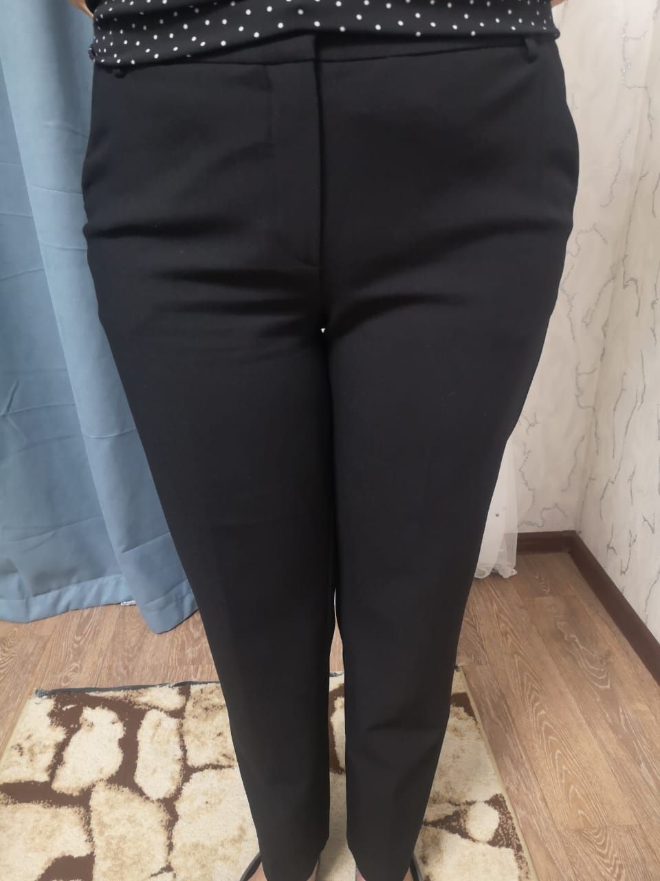 Продаются классические брюки чёрного цвета размер 48 турецкие