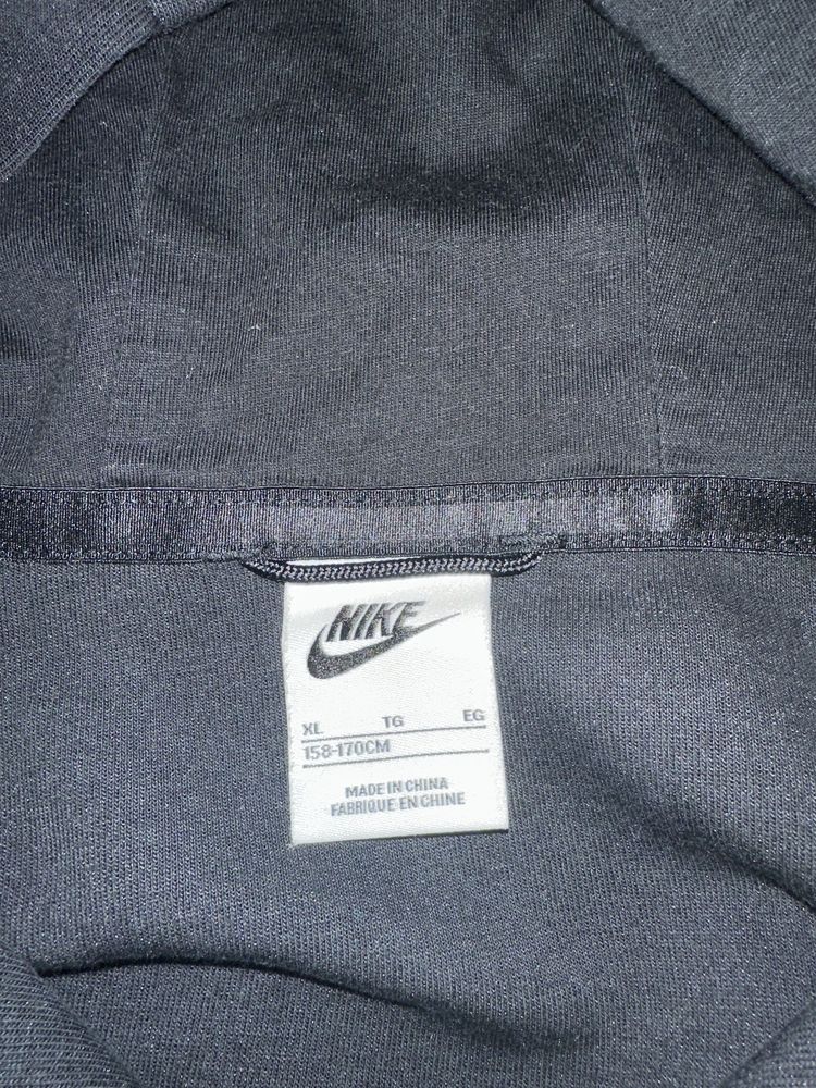 Суичър Nike Tech Fleece