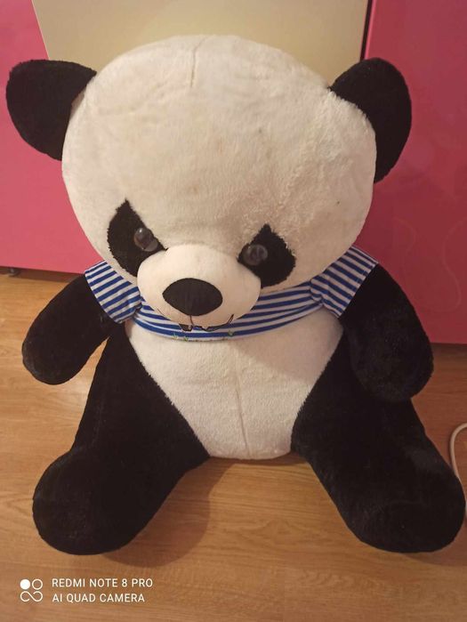 Ursuleți Panda..