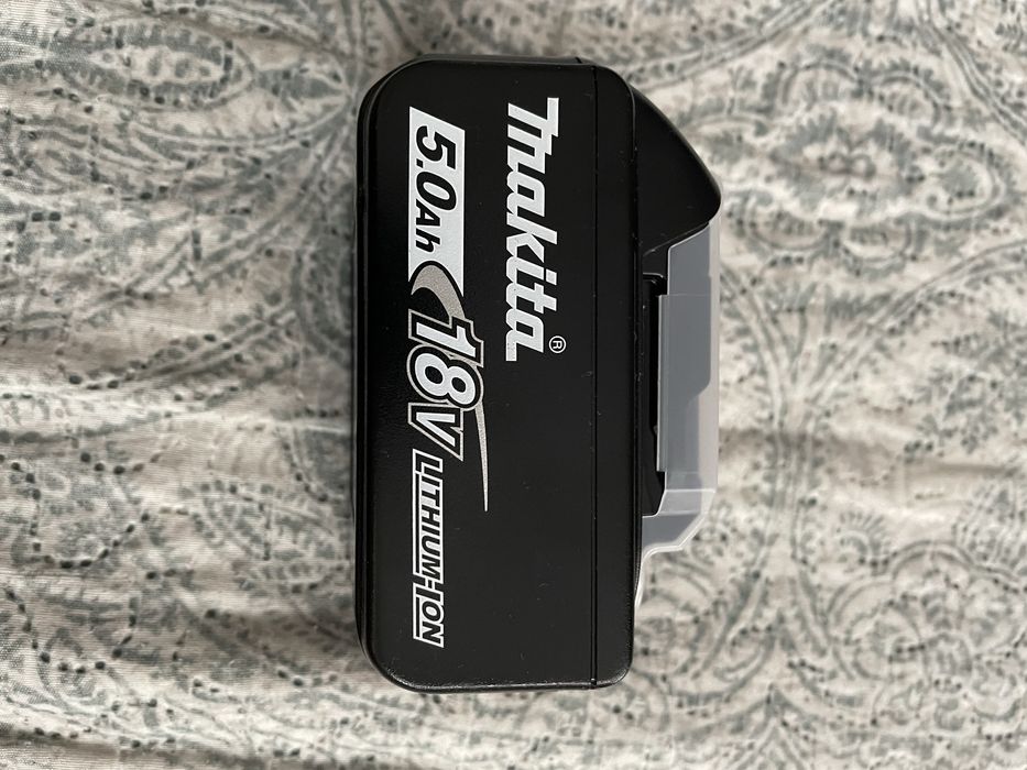 Батерия макита makita 18V 5Ah