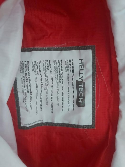 Детско тънко горнище на Helly Hansen