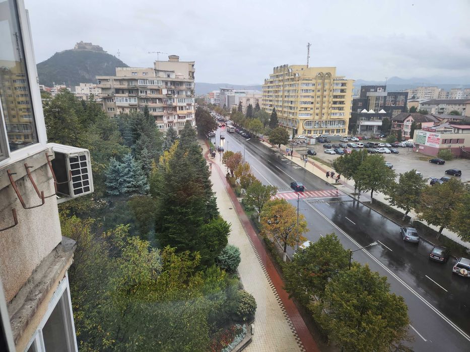Apartament Spatios, Decomandat, Cu Vedere Panoramică, Ultracentral.