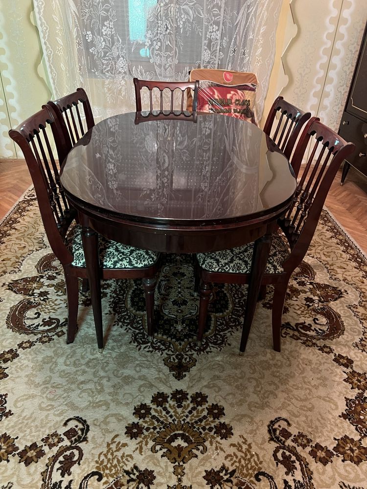 Mobilier lemn masiv