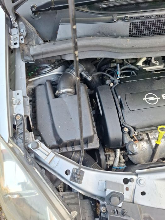 Opel Zafira 7 locuri