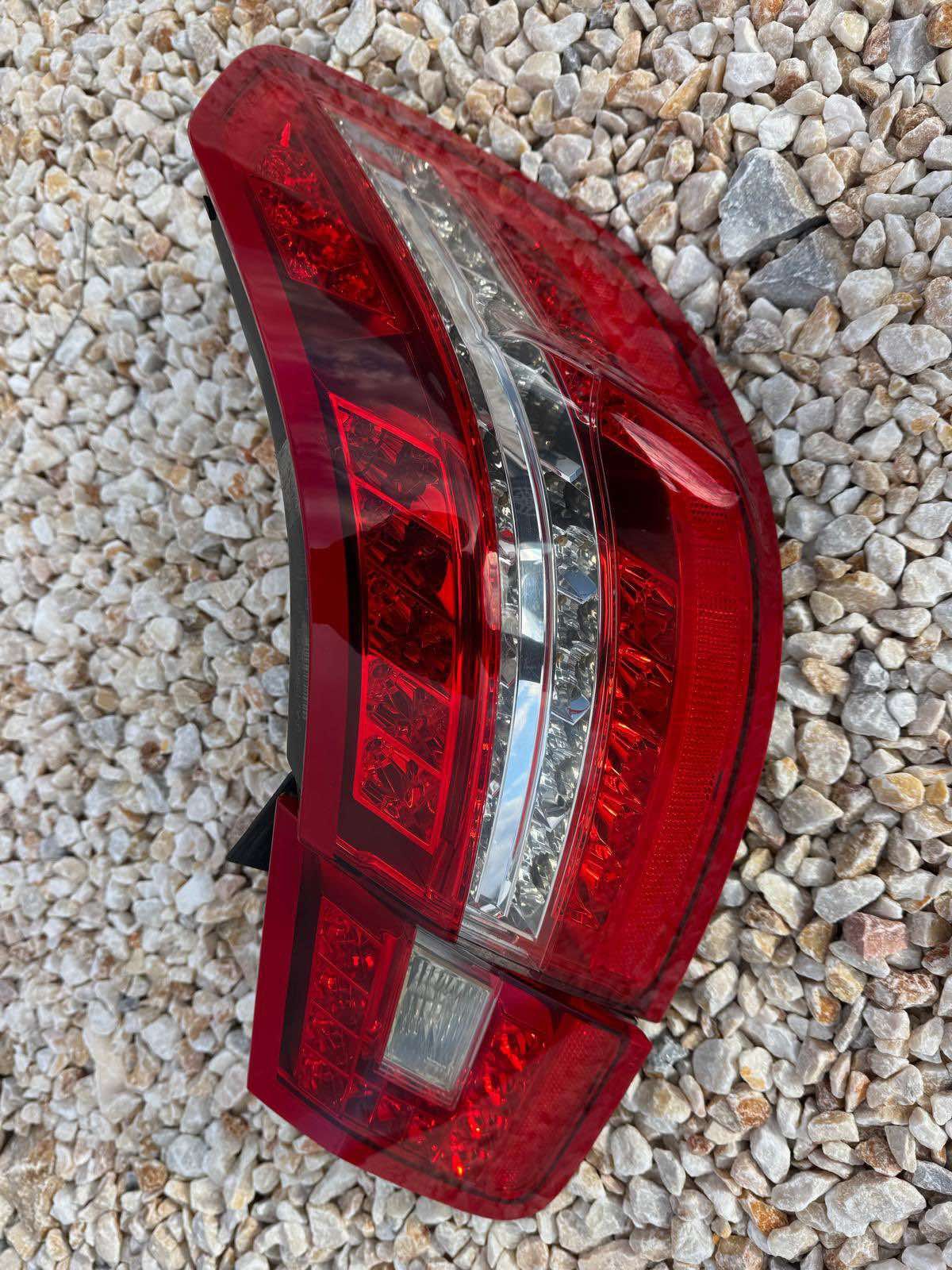 Резервни части за Mercedes E250