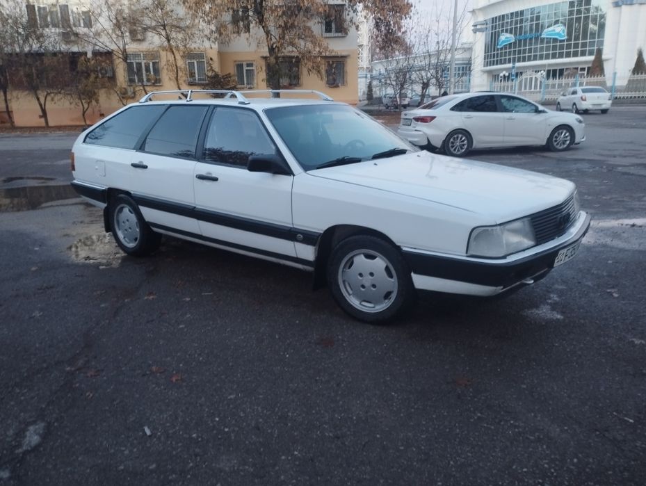 Ауди 100с3 авант