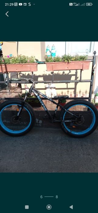 Vând bicicletă Velors, folosită foarte puțin.