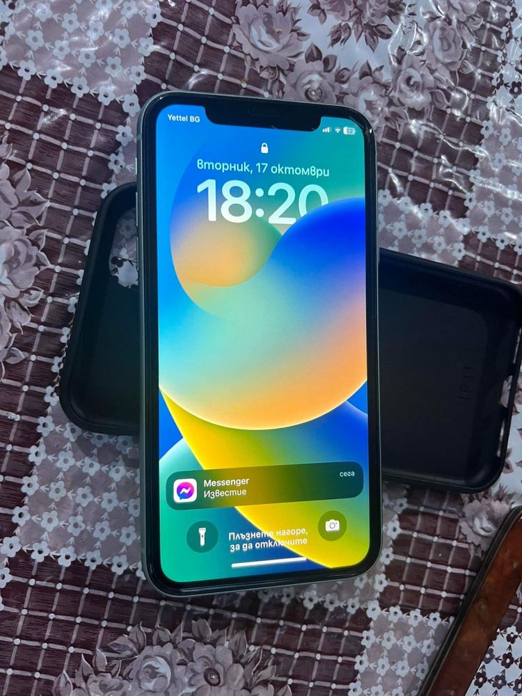 iPhone 11 перфектен 64Gb