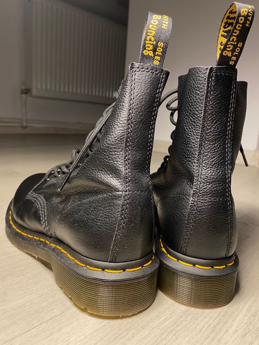 Dr Martens marimea 40